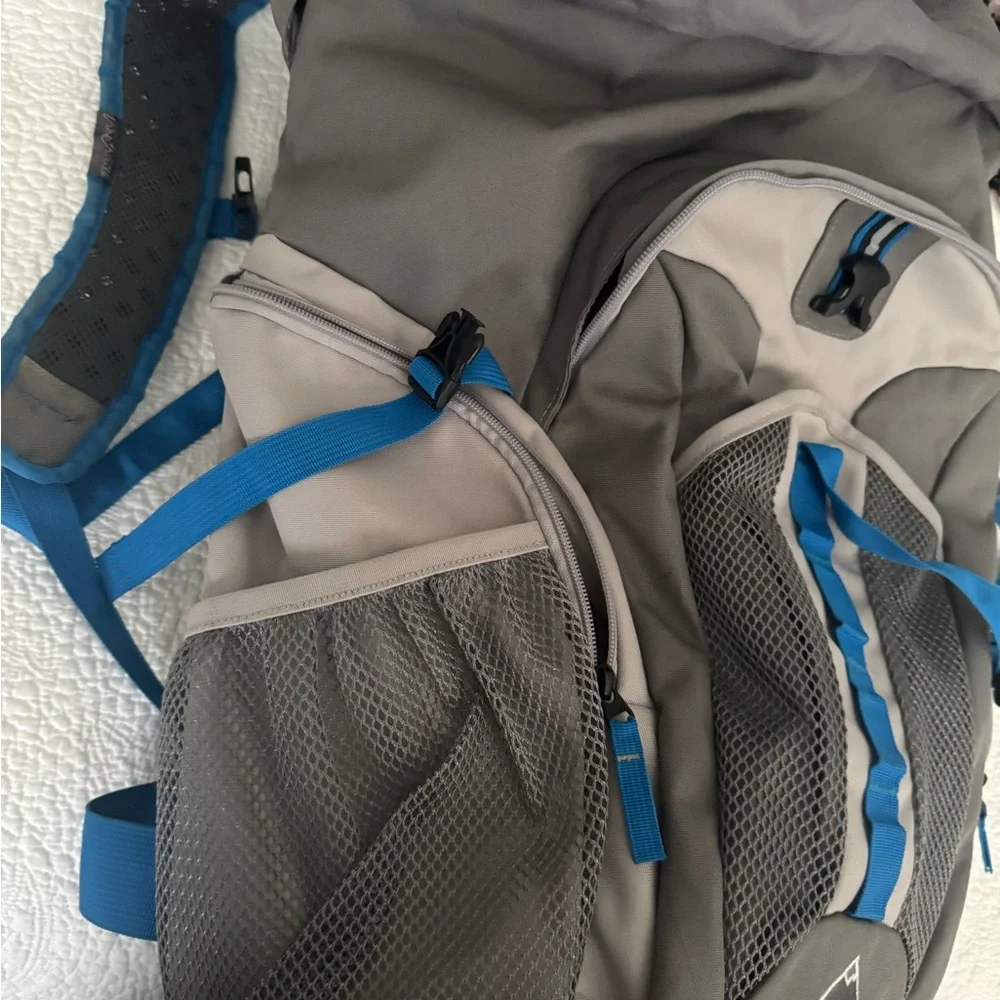 JanSport Katahdin 40L Backpack in Gray and Blue